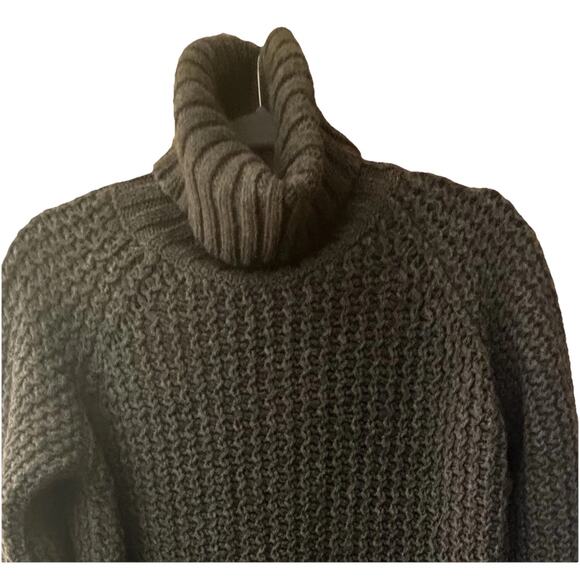 Hugo Boss Women’s Sweater Turtle Neck Brown Chunky Knit Tunic Sz M Cozycore Ski - Picture 2 of 5